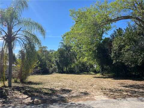 4719 First Street, Sebring, FL 33870