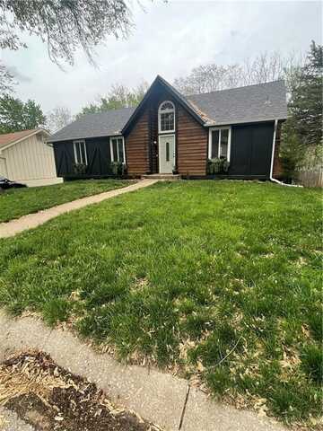 10604 NW Verlin Drive, Parkville, MO 64152