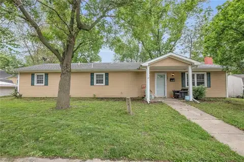 709 E Lincoln Street, Iola, KS 66749
