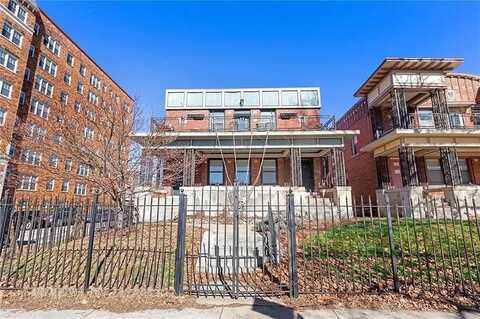 220-222 W Armour Boulevard, Kansas City, MO 64111