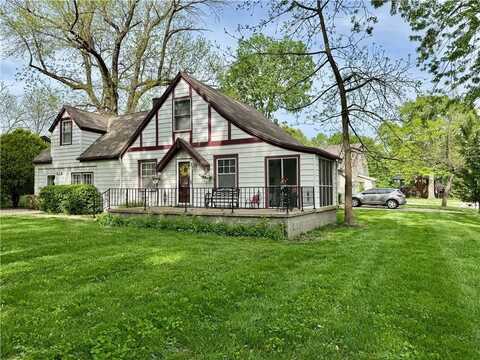 6043 Alhambra Street, Fairway, KS 66205