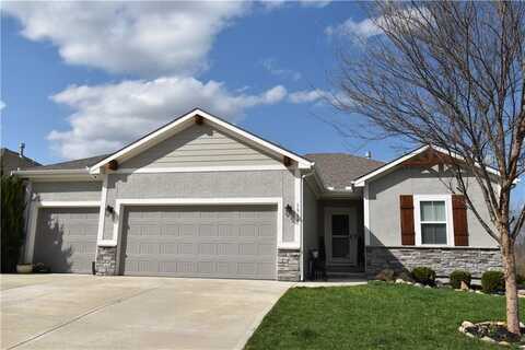 1910 Creek View Lane, Raymore, MO 64083