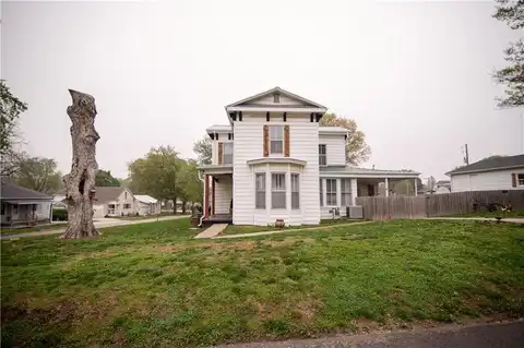 202 N Kirkwood Street, Highland, KS 66035