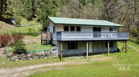 250 Hill Rd, Orofino, ID 83543