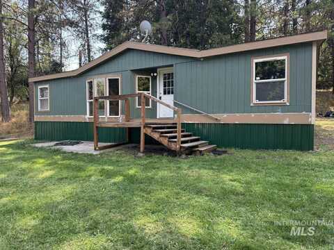 174 Elmwood Loop, Lenore, ID 83544