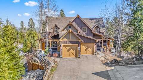 33 Golden Bench Ct, Donnelly, ID 83615