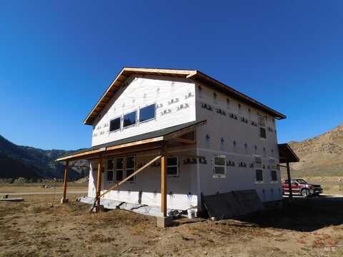 5050 E Baumgartner Rd, Featherville, ID 83647