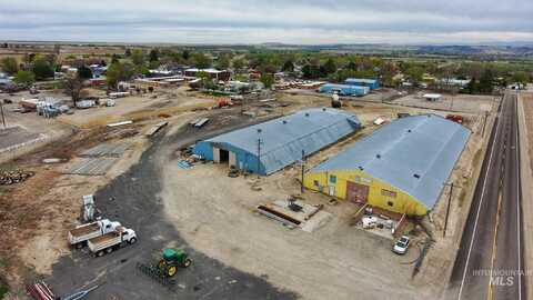 100 Potato Rd, Melba, ID 83641
