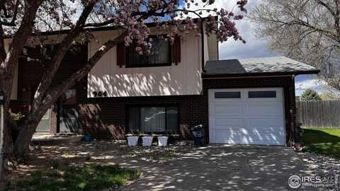 904 Red Fir Pl, Loveland, CO 80538