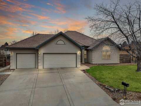 1730 Crestone Dr, Longmont, CO 80504