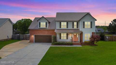 214 Target Lane, Hubert, NC 28539