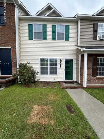 205 Spring Meadow Circle, Jacksonville, NC 28546