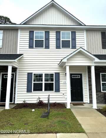 113 Jaydn Drive E, Jacksonville, NC 28546
