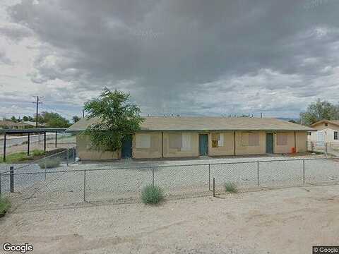 White, ADELANTO, CA 92301