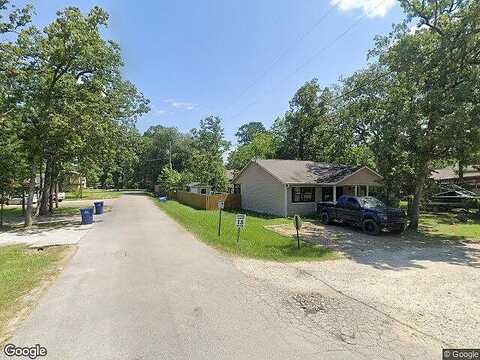Teena, LIVINGSTON, TX 77351