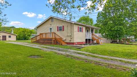 206 Marietta St, Madisonville, TN 37354
