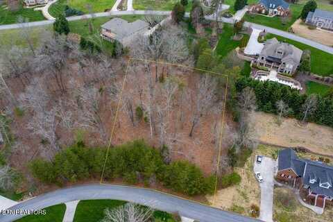 130 Red Grouse Drive, Lenoir City, TN 37772