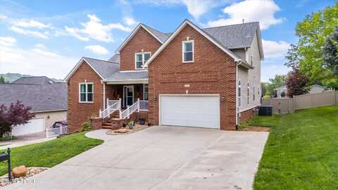 2034 Cascade Falls Lane, Knoxville, TN 37931