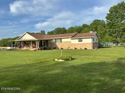 2247 Brayton Rd, Pikeville, TN 37367