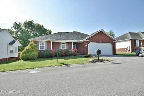 820 Colonial Estates Way, Knoxville, TN 37920