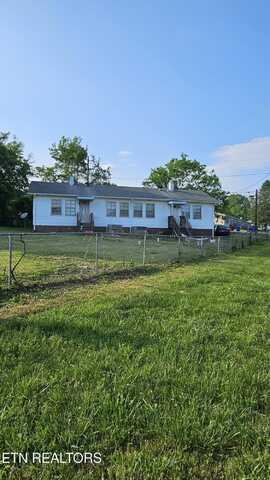 117 S Lansing Rd, Oak Ridge, TN 37830