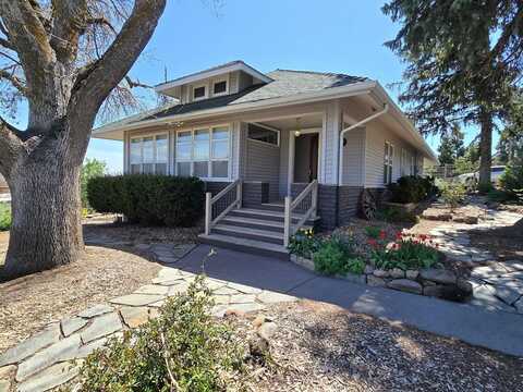 234 N 1st Street, Klamath Falls, OR 97601