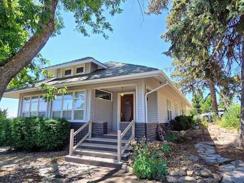 234 N 1st Street, Klamath Falls, OR 97601