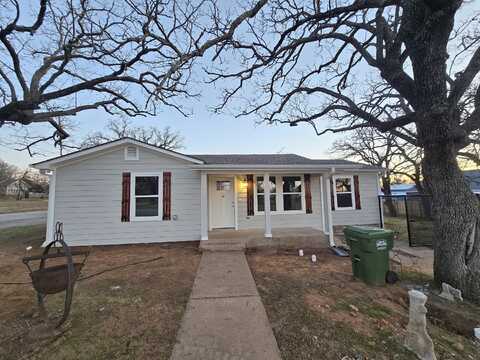 23Rd, MINERAL WELLS, TX 76067