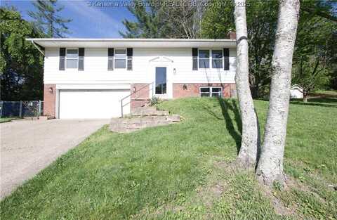 110 Lake Drive, Hurricane, WV 25526