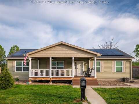 109 Oklahoma Avenue, Poca, WV 25159