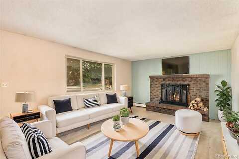 Tiffany, LONGMONT, CO 80501