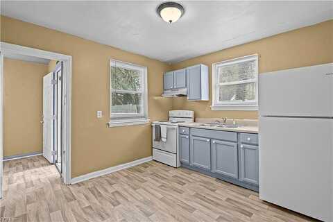 Des Moines, PORTSMOUTH, VA 23704