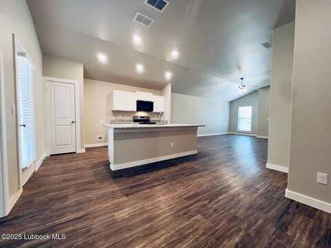 2016 Kenwood Avenue, Lubbock, TX 79407