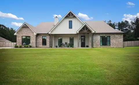 209 Shady Oaks, Lufkin, TX 75904