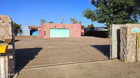 1229 S Espanola Street, Las Cruces, NM 88001