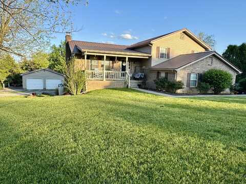 132 Woods Point Drive, Berea, KY 40403