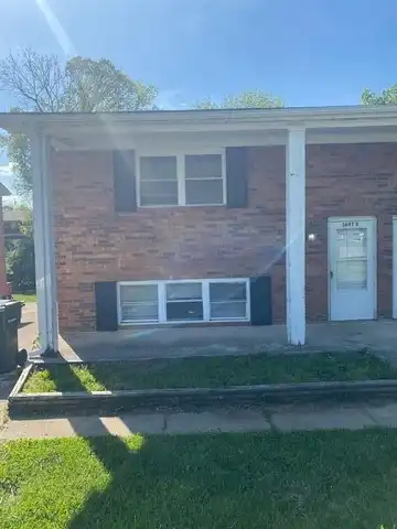 3697 Crosby Drive, Lexington, KY 40517