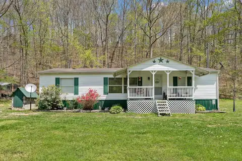 2020 Maple Swamp Road, Waynesburg, KY 40489