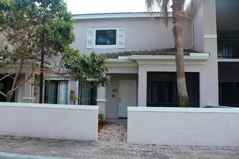 Sarento, PALM BEACH GARDENS, FL 33410