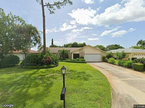 Kings Lake, NAPLES, FL 34112