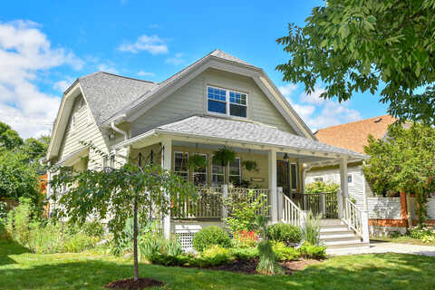 61St, MILWAUKEE, WI 53213