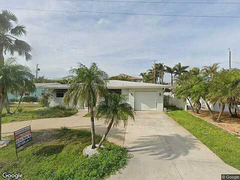 1St, REDINGTON BEACH, FL 33708