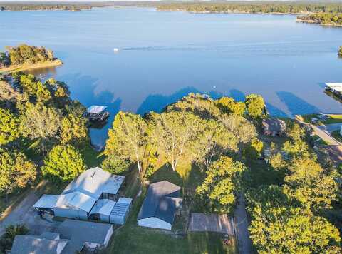 S Lakeway Cir, Trinity, TX 75862