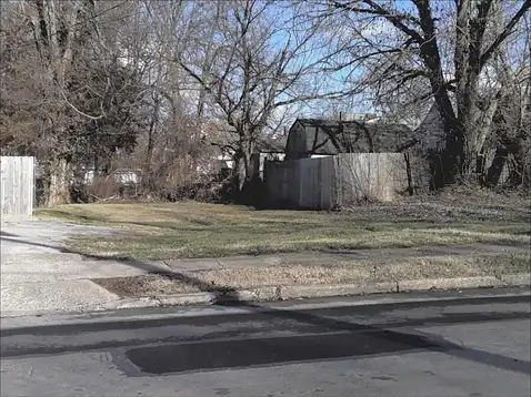 321 East Sixth St Street, Lexington, KY 40508