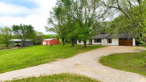1633 N 600 Road, Baldwin City, KS 66006