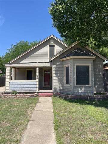 909 NW Columbia Ave, Lawton, OK 73507