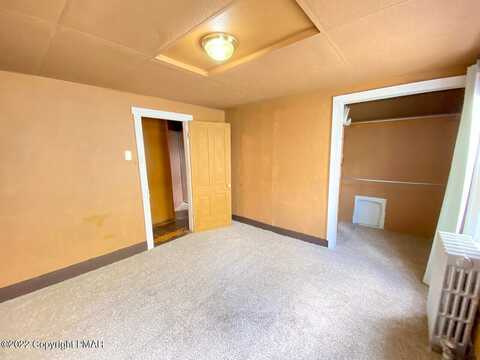 Ludlow, SUMMIT HILL, PA 18250