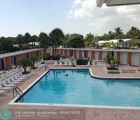 Ne 68Th St, Fort Lauderdale, FL 33308