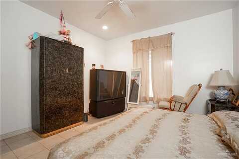 Bales Rd, McAllen, TX 78503
