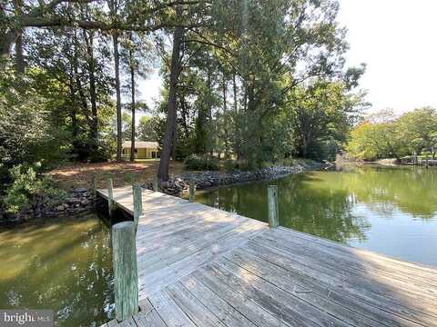 Hidden Cove, WHITE STONE, VA 22578
